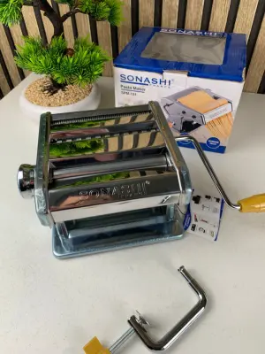 ماكينة تحضير العجائن